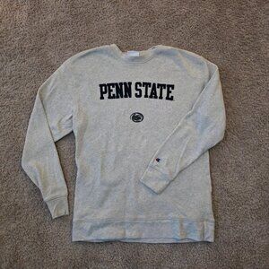 Champion Distressed Penn State Women's Crewneck Sweatshirt Size Large